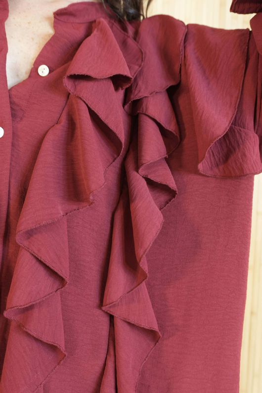 Stevie Ruffle Blouse Burgundy
